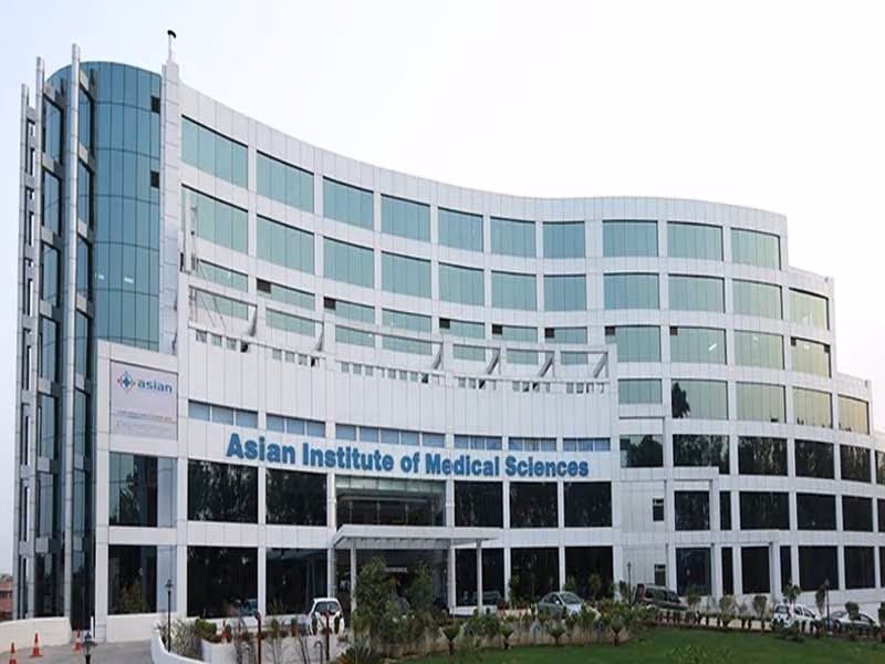Asian Institute of Medical Sciences, Faridabad